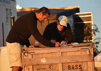 E01EA7B7-24C4-4327-B49F-BBB8861B6573