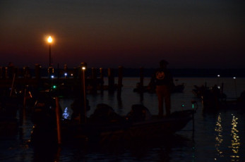 E25C5585-85D5-49D0-994C-10BE0C4F5325