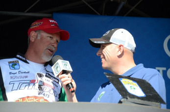 E2CABEEA-904F-4BEC-B854-093E6CDDCD80