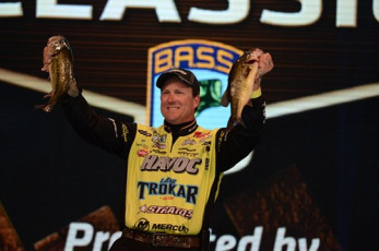 E3301BE2-7965-4FC3-B67B-EDFEDC0D1C5B