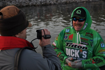 E3466221-920A-49F4-AA0E-429C9B08212A