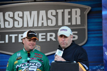 E52D50D9-8186-43DB-B581-B200E306AAA2