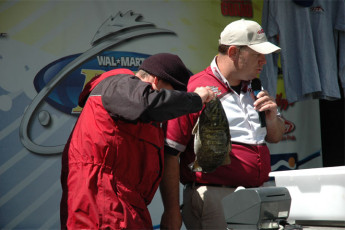 E53C65A2-D018-4367-BF26-2616EF7DECA0