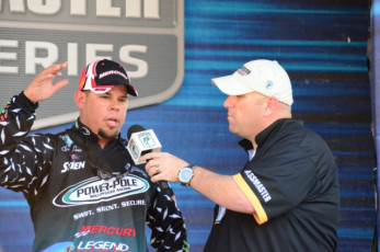 E54A31CA-EB0C-4A0B-A26C-7522E1CABE00