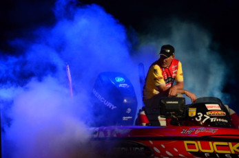 E58B5F1C-2BD6-46F3-BE1A-8C93E901896B