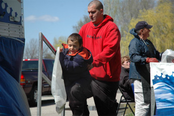 E58CEDB7-7252-4C00-831F-F1A8D51BF83E