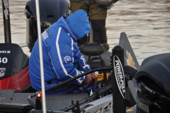 E6405D54-EEF5-464D-8AF0-49D558B19AE3