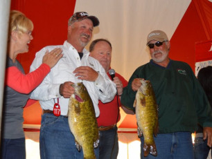 E6F60291-5F3C-4A1A-A60E-EE2A6D8C2BD8