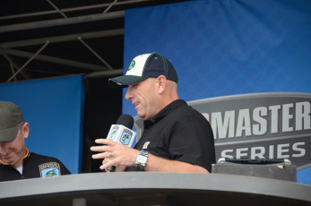 E6F8E0C9-BE5D-4B7A-B7DB-E77C03C38395