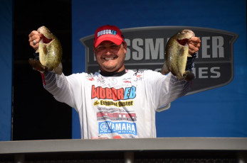 E7179F33-15E4-4B05-8444-D59225EB490B