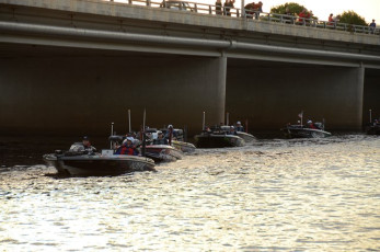 E7F7DE94-D84B-4CE6-B94F-92D712FDB0EA