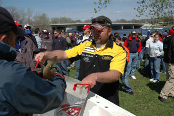 E81E20FE-6ADD-411C-939B-F7D53AB184D3