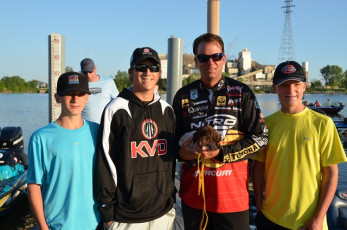 E87939F9-CD99-4A02-B3BD-679F66688398