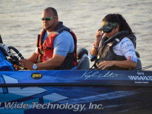 E89ACAC7-AAA8-4B5C-A1DC-C64239F66B5A