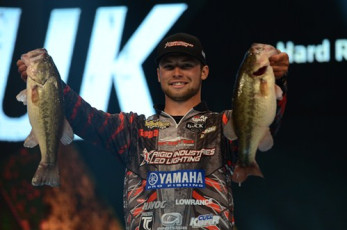 E9DF5D06-4D88-4232-BA56-972A797B90B2