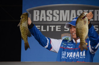 E9F80A23-3F89-4BE4-A774-9557DFFA9EBC