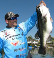 EAFA58DE-6715-46F9-A61F-F530C9328888