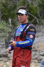 EB01B5A9-E6D2-4C52-A97C-57DDFB2F6D92