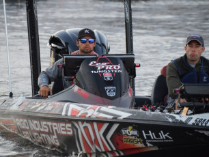 EB524359-2210-4655-A18F-7ABD29D99A13