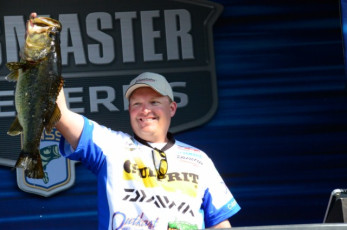 EB975428-4563-4DD1-949A-D9884D30A66D