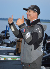 EC1B4D51-477E-4E2C-9104-D1253BF546ED