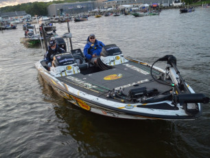 EC383C90-A08C-4AC7-A6A0-40D7BC2AE77E