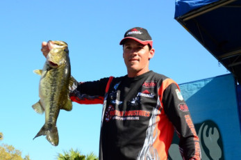 EDD8A988-289F-4E04-A524-ABB753C6707C