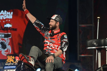 EDF598E1-4BA3-42B1-81A0-DE4690AB9C99