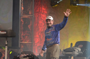 EF6D9FD2-37E2-42C0-BFF3-4E65393F9E2B