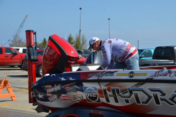 EF94F533-B8AE-4FAF-A899-F4DDF85FB5FD