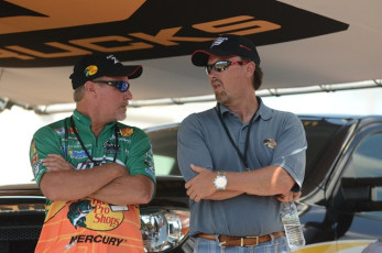 F006AE46-FD09-4D28-9463-1422BBB5164B