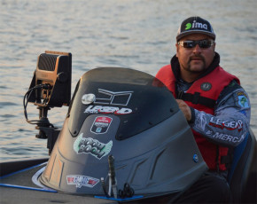 F045174E-DDA8-44F3-BED8-41C5A3833392