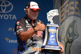 F078687A-131C-400C-A093-05011D401F40