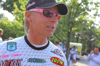 F095C32D-484F-4524-84C4-D2EEC8D7C161