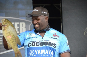 F1B37A83-7156-40C0-BE00-242D68F9963D