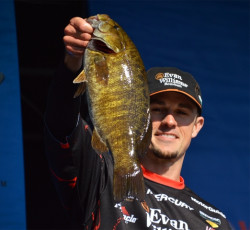 F2076764-D95D-4DA5-8B42-93904391E0E1