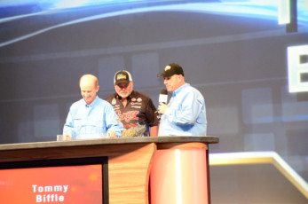 F2C19CD7-DE59-4E56-91F2-B66590354819