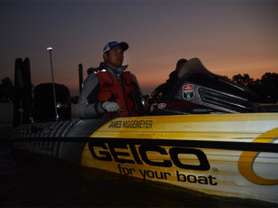 F36BB15F-C21E-4896-B939-B95ED95CFF1D