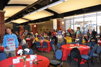 F4975D02-518E-40CA-8161-89E4E5D1D81A