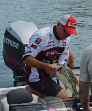 F57FB08D-95A5-4E6B-B88F-581DBD87510F