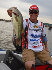 F5CB3A70-0178-4CEC-956A-B42E4DB33B24