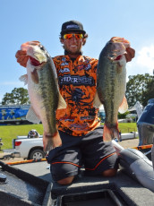 F5D048D9-7950-4438-8F63-081E8A3DA741