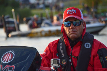 F5E172E9-AB5E-47DB-A80D-32CDE2F123EC