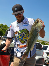 F64F90BE-6BEA-4F4B-8C88-75A4E6CE04A9