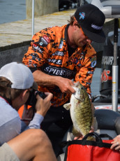 F678DE20-C065-4127-88D1-D73F22BEA41D