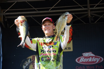 F770AEDA-E75E-40D4-A2CC-9216C537B21D