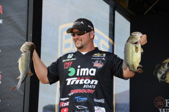 F87DD462-CFDB-40AC-9E18-1E3752FF22F9