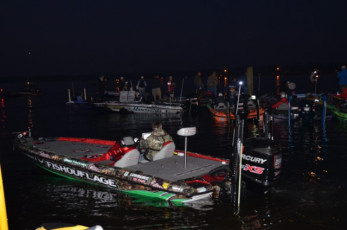 F8B6632E-99CF-4F7E-9D2B-A14620E8CCCA