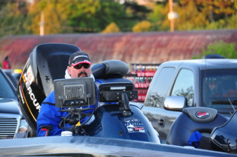 FA80EAC2-DF04-47F0-9296-573652CB58D2