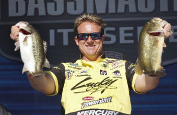 FAED7E43-C8BA-4B62-9EBA-36736E235A00